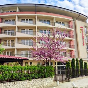 Hotel Veris